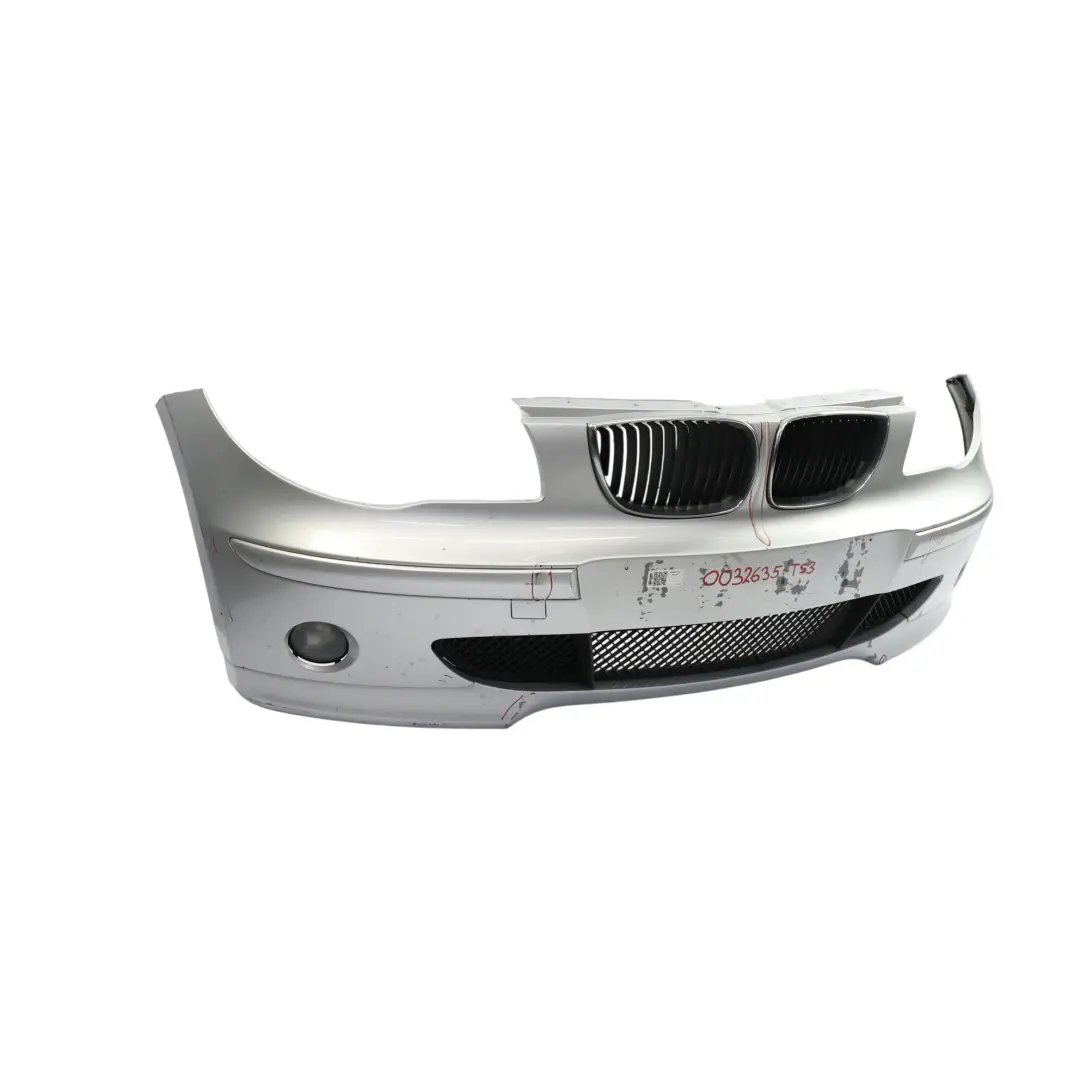 Complete Front Bumper Titansilber Silber Silver Metallic - 354 to BMW E87 with Part number 0032635 BMW E87 Complete Front Bumper Titansilber Silber Silver Metallic - 354 - SKU 0032635-TS3 - Part number 0032635