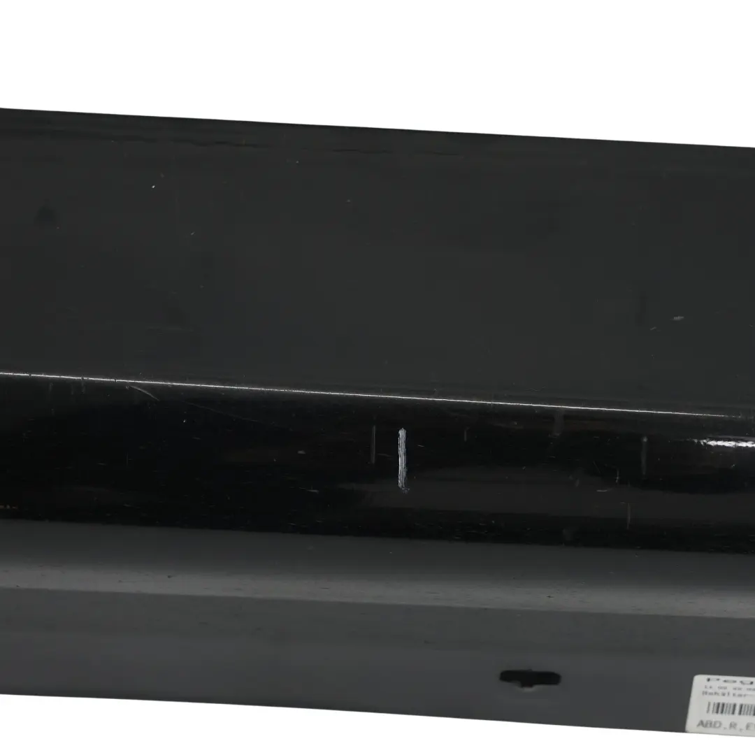 Faldón lateral derecho Zafiro Negro Metalizado - 475 para BMW E90 E91 con número de pieza 0032950 BMW E90 E91 Faldón lateral derecho Zafiro Negro Metalizado - 475 - SKU 0032950-BS - Número de pieza 0032950