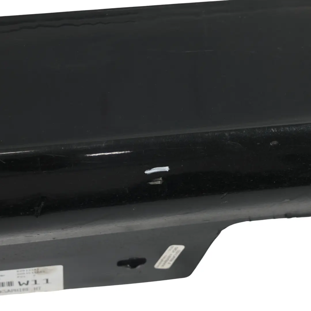 Faldón lateral derecho Zafiro Negro Metalizado - 475 para BMW E90 E91 con número de pieza 0032950 BMW E90 E91 Faldón lateral derecho Zafiro Negro Metalizado - 475 - SKU 0032950-BS - Número de pieza 0032950