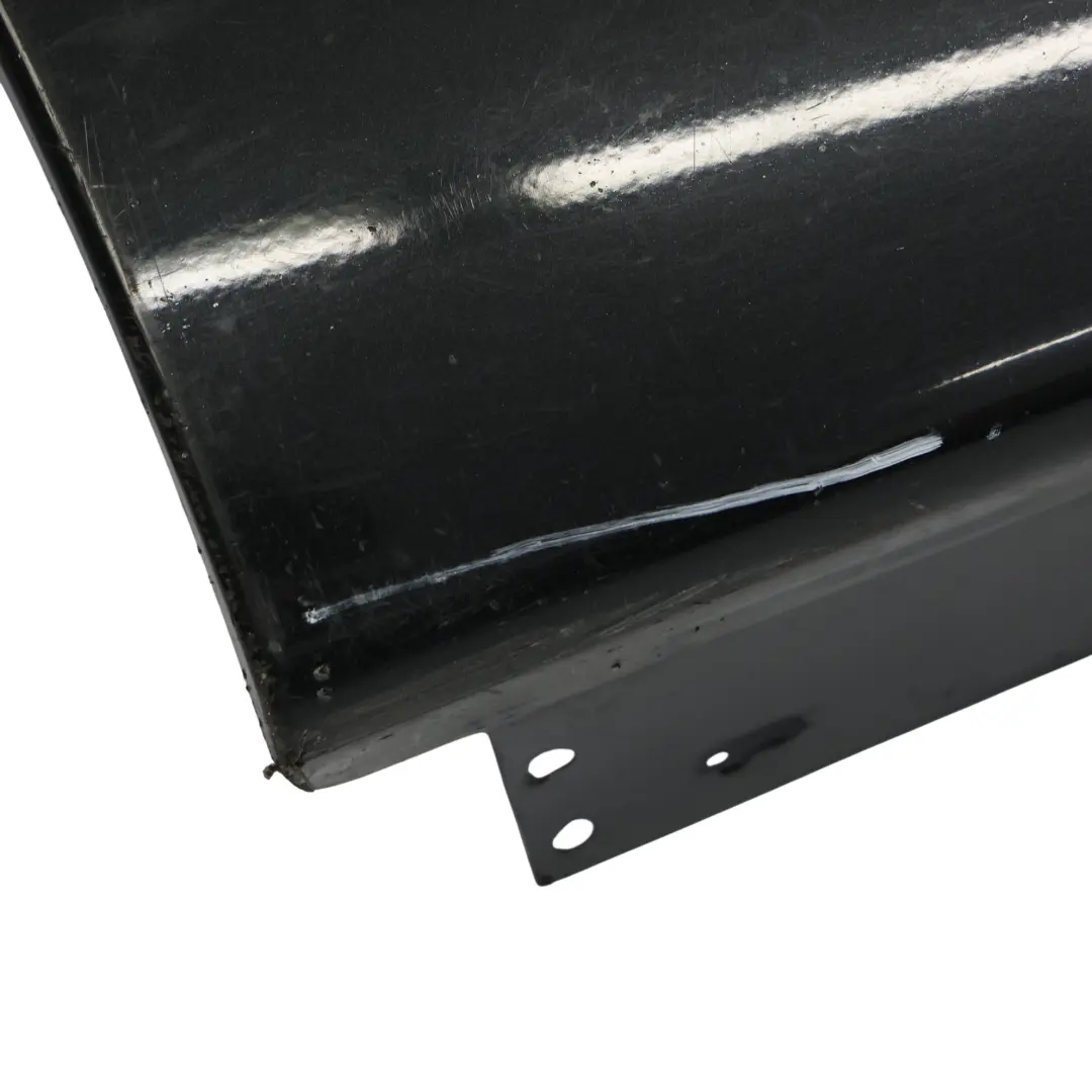 Faldón lateral derecho Zafiro Negro Metalizado - 475 para BMW E90 E91 con número de pieza 0032950 BMW E90 E91 Faldón lateral derecho Zafiro Negro Metalizado - 475 - SKU 0032950-BS - Número de pieza 0032950