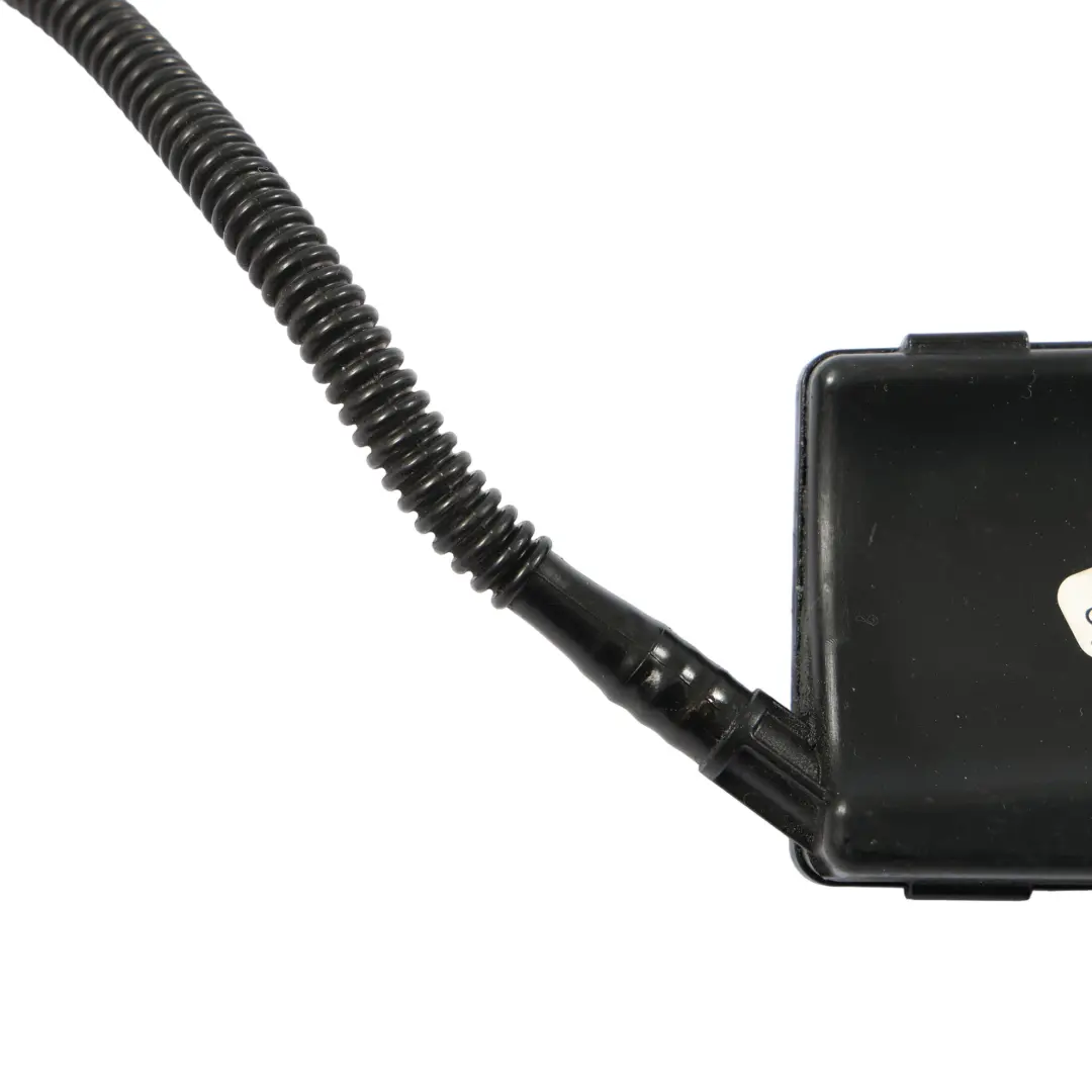 DSG Entlüftungsleitung Rohrkasten für Audi Q2 GA Volkswagen Golf Mk7 mit Teilenummer 02E301472E Audi Q2 GA Volkswagen Golf Mk7 DSG Entlüftungsleitung Rohrkasten - SKU 02E301472E - Teilenummer 02E301472E