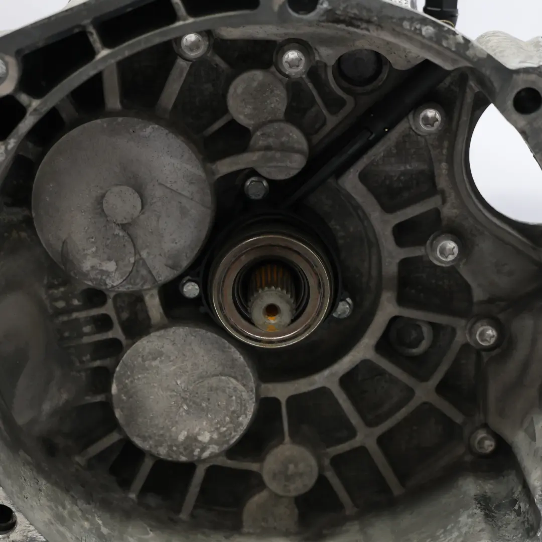 BWA Vitesses Manuelle 6 Vitesses KZU GARANTIE pour Audi TT 8J 2.0 TFSI à propos du numéro de pièce 02Q300045E Audi TT 8J 2.0 TFSI BWA Vitesses Manuelle 6 Vitesses KZU GARANTIE - SKU 02Q300045E - Numéro de pièce 02Q300045E