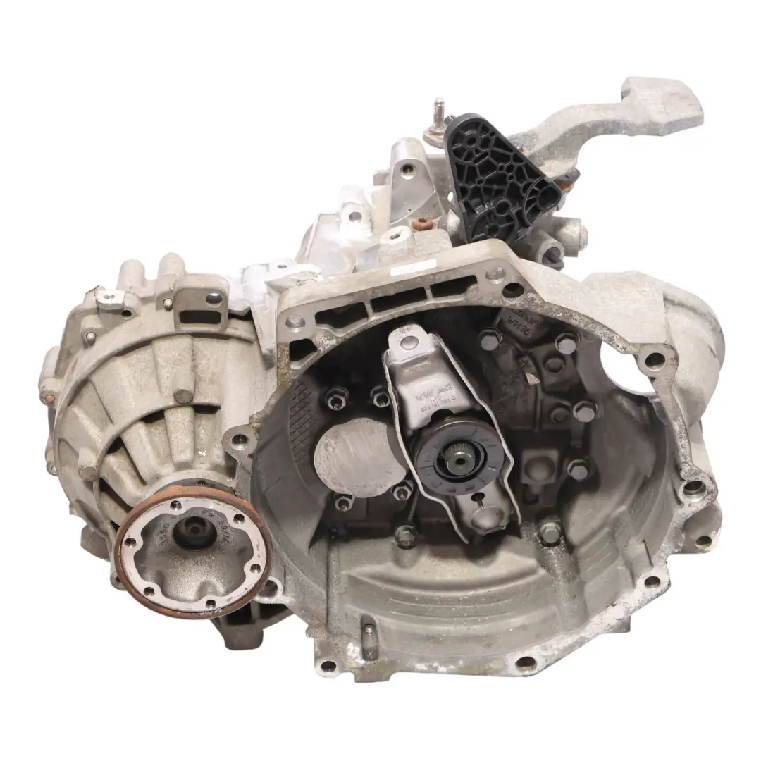 Cambio Manuale 6 Marce QSZ GARANZIA per Audi A3 8V VW Golf VII 1.4 TSI con numero di parte 02S300048P Audi A3 8V VW Golf VII 1.4 TSI Cambio Manuale 6 Marce QSZ GARANZIA - SKU 02S300048P - Numero di parte 02S300048P