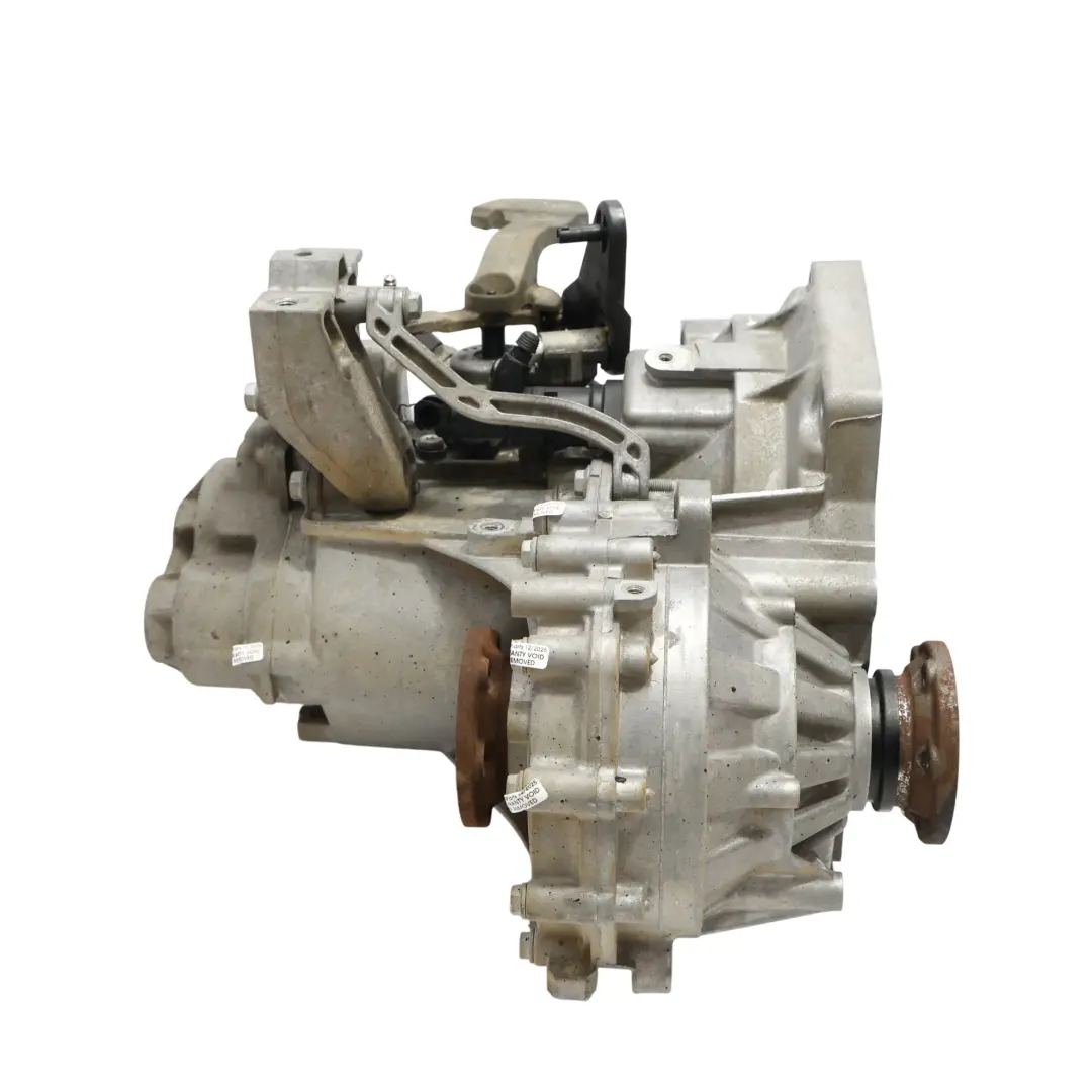 CZEA Schalt Getriebe 6-Gang RSW GARANTIE für Audi A3 8V 1.4 TFSI mit Teilenummer 02S300052E Audi A3 8V 1.4 TFSI CZEA Schalt Getriebe 6-Gang RSW GARANTIE - SKU 02S300052E - Teilenummer 02S300052E