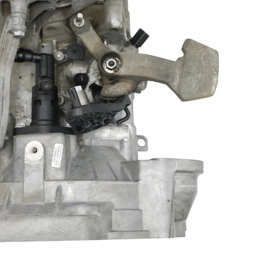 CZEA Skrzynia Biegów Manualna 6-Biegowa RSW do Audi A3 8V 1.4 TFSI o numerze 02S300052E Audi A3 8V 1.4 TFSI CZEA Skrzynia Biegów Manualna 6-Biegowa RSW - SKU 02S300052E - Numer Części 02S300052E