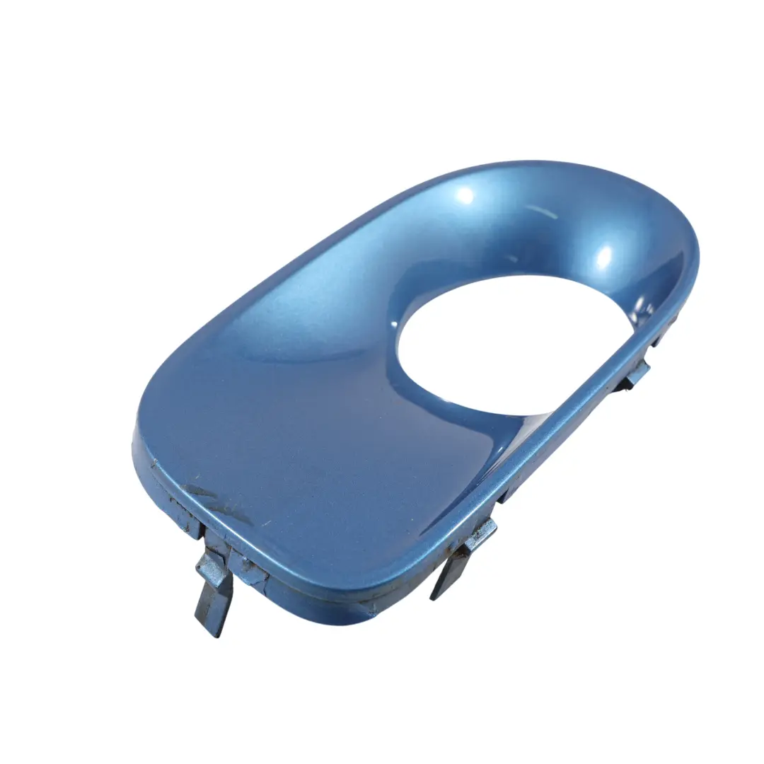 Copertura Paraurti Anteriore Fendinebbia Sinistra Blu Estoril - 335 per BMW X5 E53 con numero di parte 0301729 BMW X5 E53 Copertura Paraurti Anteriore Fendinebbia Sinistra Blu Estoril - 335 - SKU 0301729-EST - Numero di parte 0301729