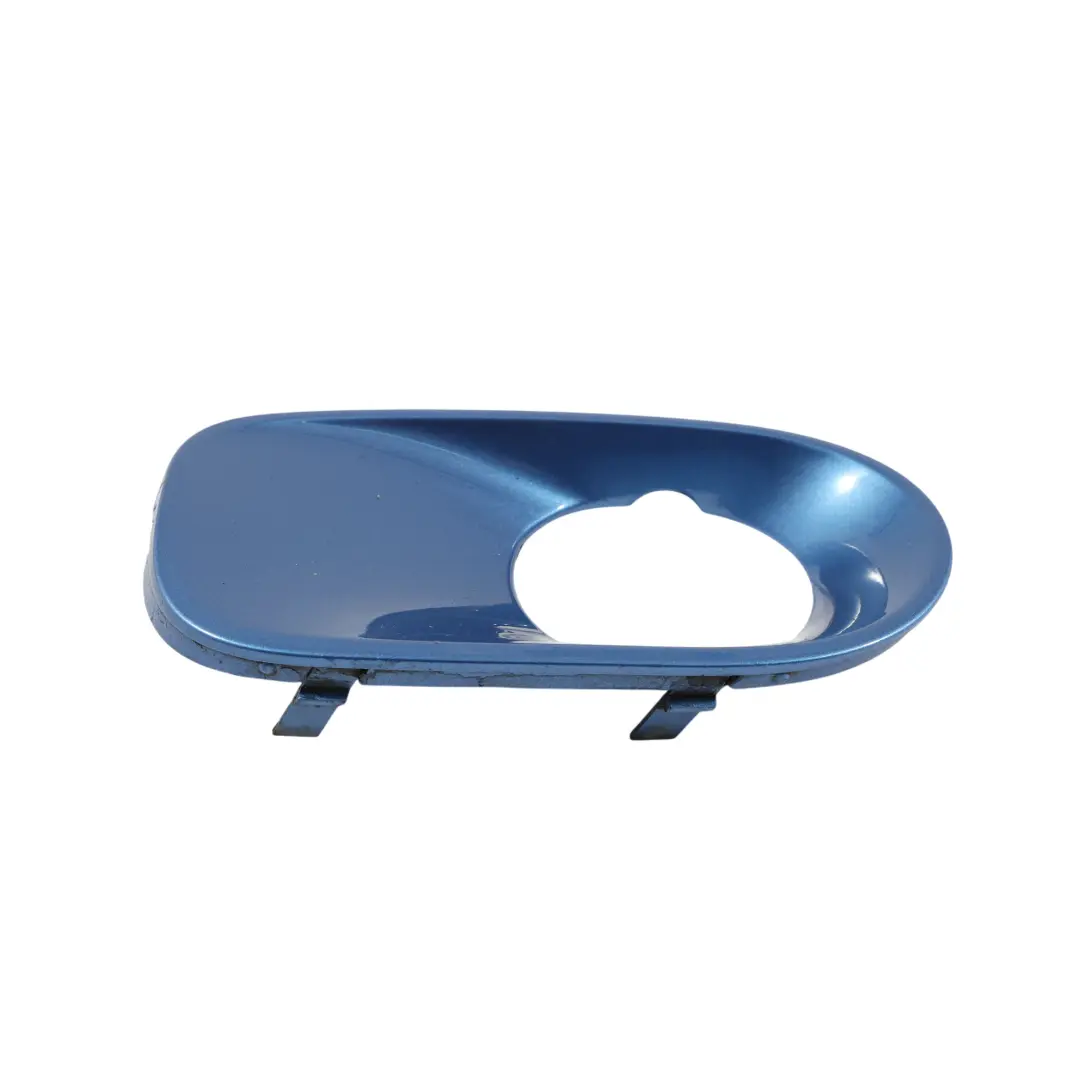 Guardabaros Delantero Embellecedor Derecho Estoril Azul - 335 para BMW X5 E53 con número de pieza 0301730 BMW X5 E53 Guardabaros Delantero Embellecedor Derecho Estoril Azul - 335 - SKU 0301730-EST - Número de pieza 0301730