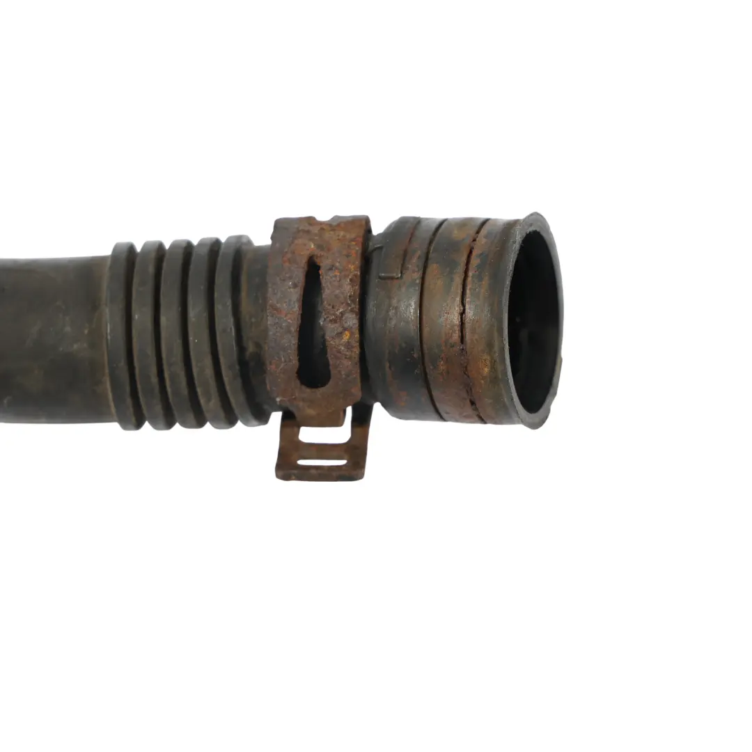 Tubo De Ventilación Del Cárter Del Motor 1.9 TDI para VW Transporter T5 con número de pieza 038103493AM VW Transporter T5 Tubo De Ventilación Del Cárter Del Motor 1.9 TDI - SKU 038103493AM - Número de pieza 038103493AM