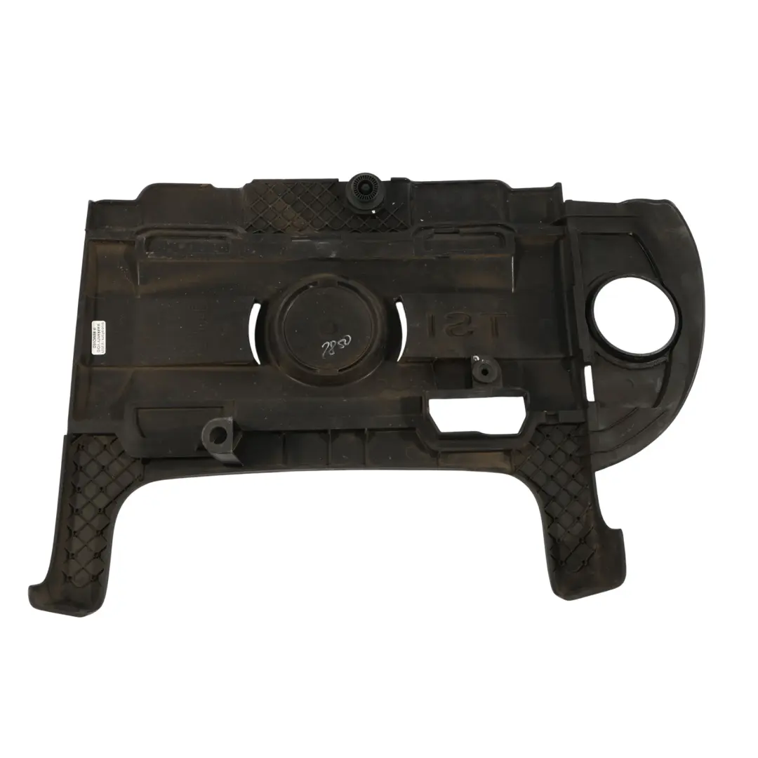 Mk6 Pannello Copertura Motore 1.4 TSI Benzina per Volkswagen Golf con numero di parte 03C103925BF Volkswagen Golf Mk6 Pannello Copertura Motore 1.4 TSI Benzina - SKU 03C103925BF - Numero di parte 03C103925BF