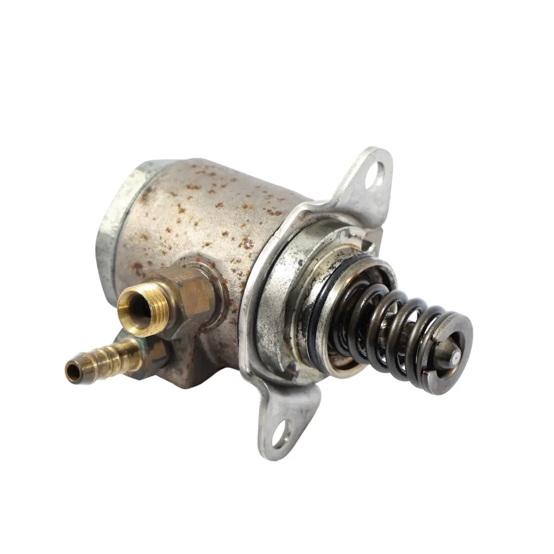 VW Volkswagen Golf 5K Essence Pompe À Carburant Haute Pression Moteur - SKU 03C127026D - Numéro de pièce 03C127026D