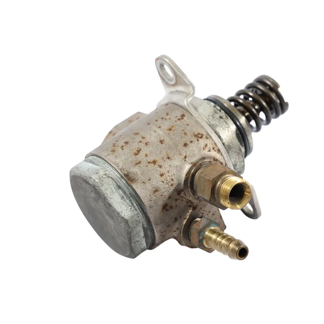 5K Motore A Benzina Pompa Carburante Ad Alta Pressione per VW Golf con numero di parte 03C127026D VW Golf 5K Motore A Benzina Pompa Carburante Ad Alta Pressione - SKU 03C127026D - Numero di parte 03C127026D