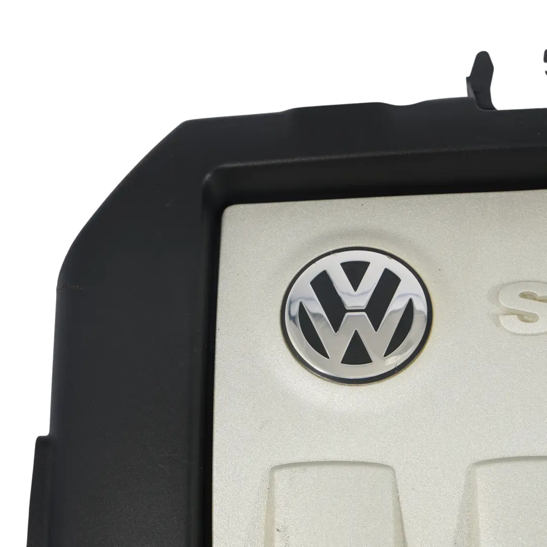 Motorabdeckung Dämmung für VW Golf 5 Passat Touran 2.0 TDI Diesel mit Teilenummer 03G103925BL VW Golf 5 Passat Touran 2.0 TDI Diesel Motorabdeckung Dämmung - SKU 03G103925BL - Teilenummer 03G103925BL