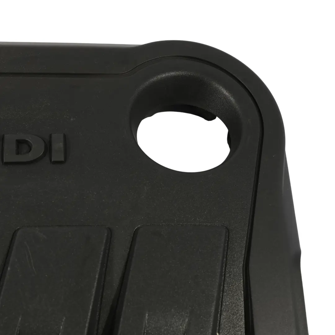 Mk2 Isolamento Pannello Motore 2.0 TDI Diesel per Skoda Yeti con numero di parte 03L103925AA Skoda Yeti Mk2 Isolamento Pannello Motore 2.0 TDI Diesel - SKU 03L103925AA - Numero di parte 03L103925AA