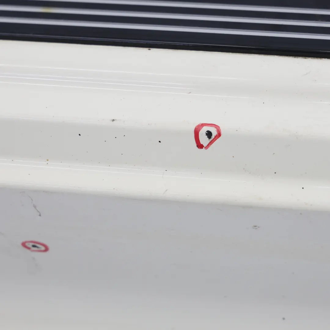 Bas de Porte Gauche Bas de Caisse Pepper White - 850 pour Mini R56 R57 JCW à propos du numéro de pièce 0404115 Mini R56 R57 JCW Bas de Porte Gauche Bas de Caisse Pepper White - 850 - SKU 0404115-PW1 - Numéro de pièce 0404115