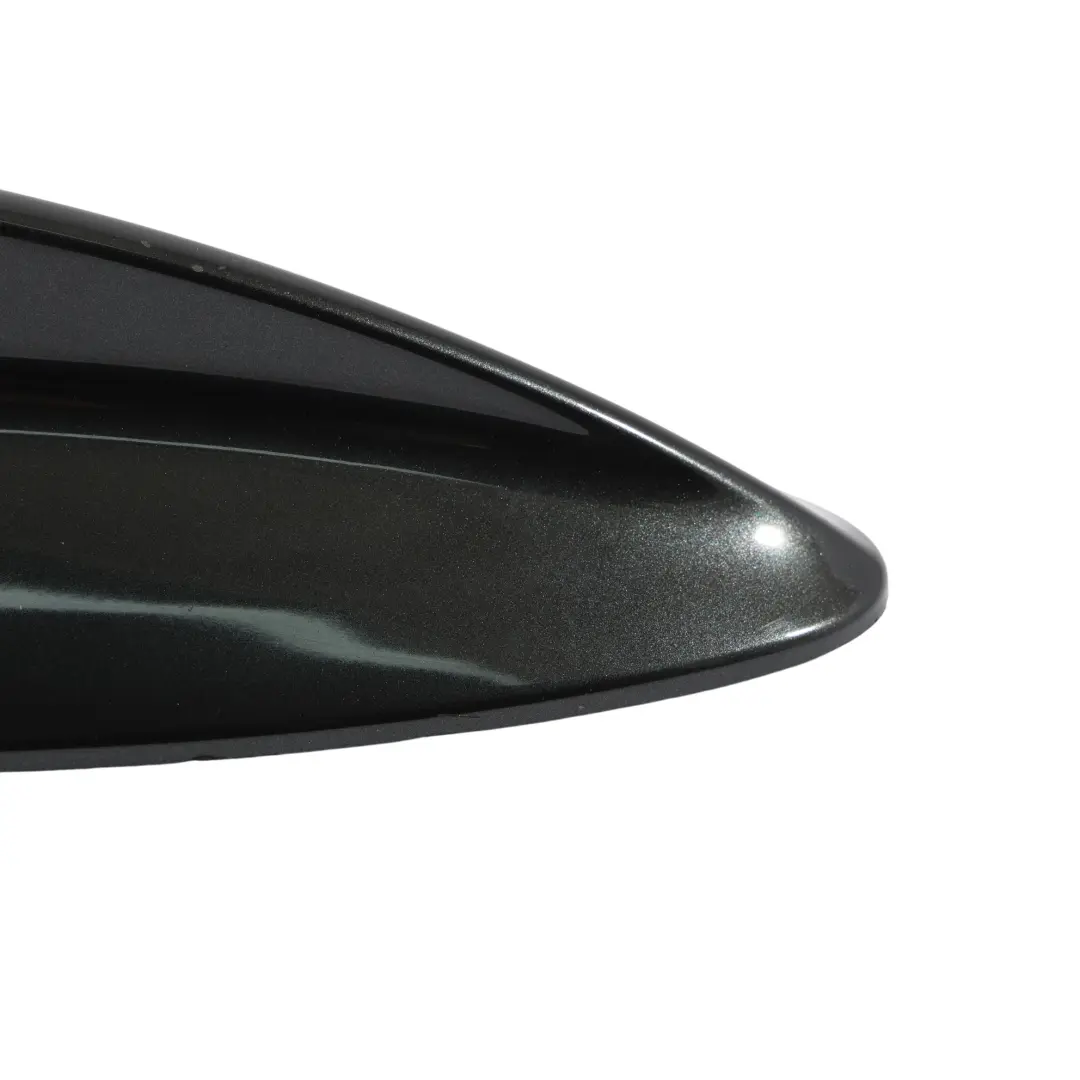 Cache Antenne Toit Aileron Requin Gris Sophisto - B90 pour BMW F07 F11 X5 E70 à propos du numéro de pièce 0420271 BMW F07 F11 X5 E70 Cache Antenne Toit Aileron Requin Gris Sophisto - B90 - SKU 0420271-SBR - Numéro de pièce 0420271