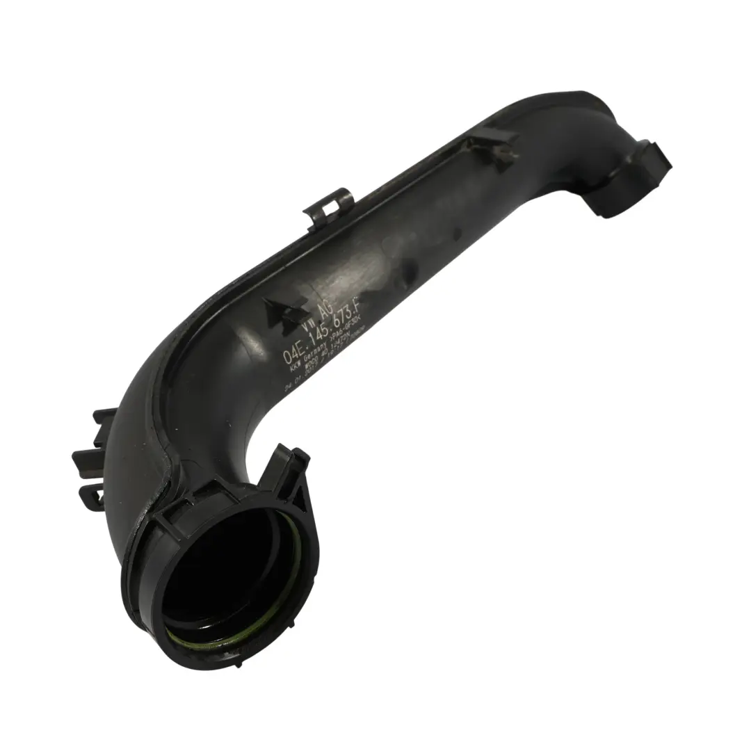 Tubo Flessibile Di Aspirazione Intercooler per VW Golf VII Audi A3 8V con numero di parte 04E145673E VW Golf VII Audi A3 8V Tubo Flessibile Di Aspirazione Intercooler - SKU 04E145673E - Numero di parte 04E145673E