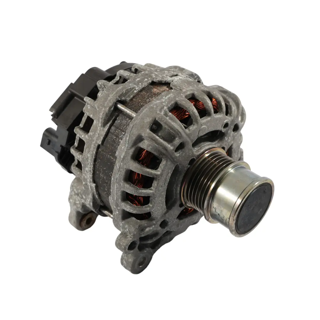Alternatore Generatore 14V 110A per Volkswagen Polo 6R Audi A1 8X con numero di parte 04E903015A Volkswagen Polo 6R Audi A1 8X Alternatore Generatore 14V 110A - SKU 04E903015A - Numero di parte 04E903015A