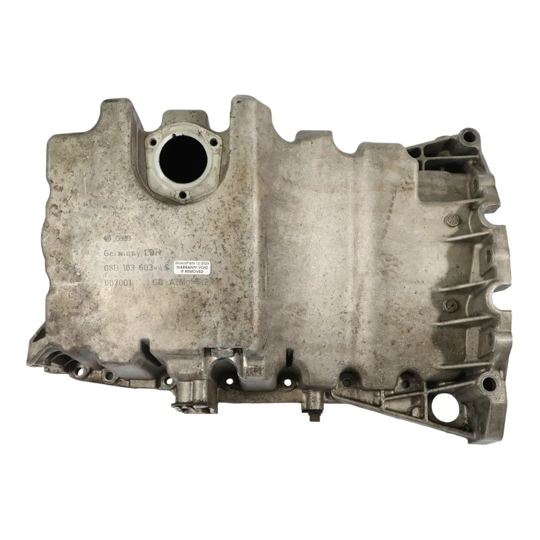 Cárter De Aceite Del Motor 2.0 TFSI Gasolina para Audi A4 B7 A6 C6 con número de pieza 06B103601CG Audi A4 B7 A6 C6 Cárter De Aceite Del Motor 2.0 TFSI Gasolina - SKU 06B103601CG - Número de pieza 06B103601CG
