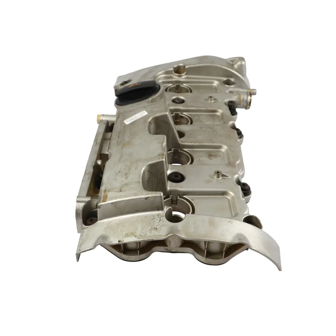 Audi A4 B7 A6 C6 Couvre Culasse 2.0 TFSI Petrol - SKU 06D103469M - Numéro de pièce 06D103469M