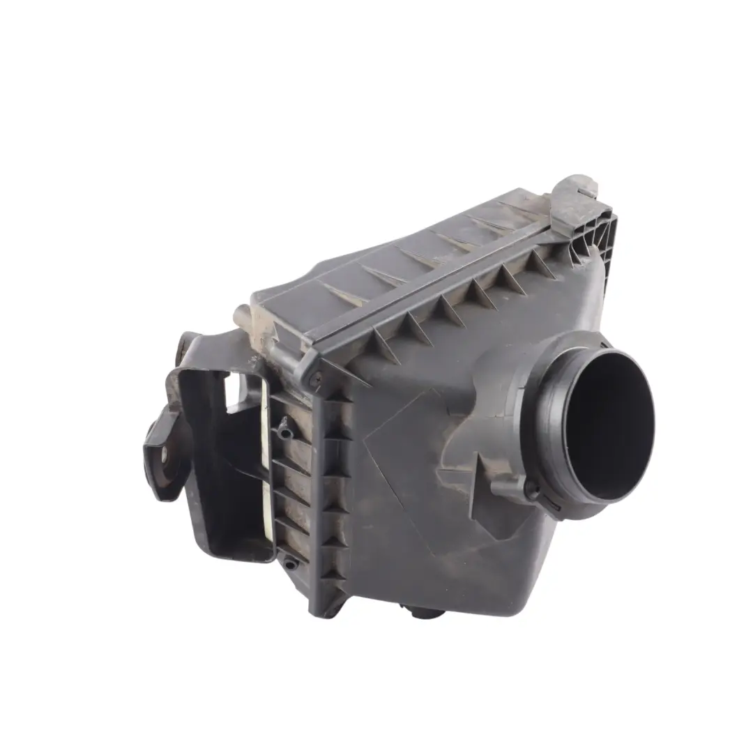 Audi A4 B7 Air Filter Box Intake Silencer Housing Filter Box 3.2 FSI - SKU 06E133835A - Part number 06E133835A