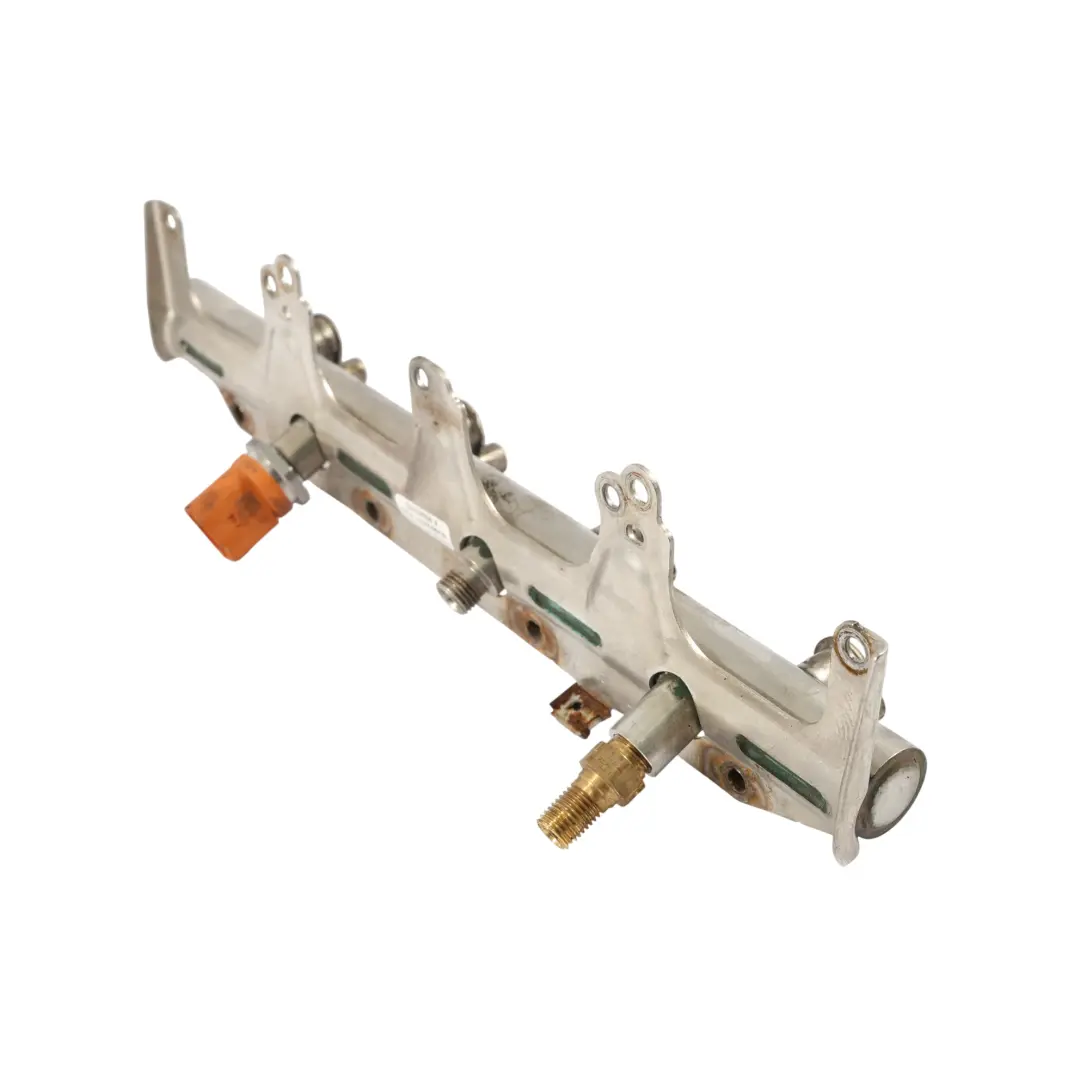 BWA Inyección Combustible Riel de Tira para VW Volkswagen Golf 5 2.0 TFSI con número de pieza 06F133317G VW Volkswagen Golf 5 2.0 TFSI BWA Inyección Combustible Riel de Tira - SKU 06F133317G-1 - Número de pieza 06F133317G