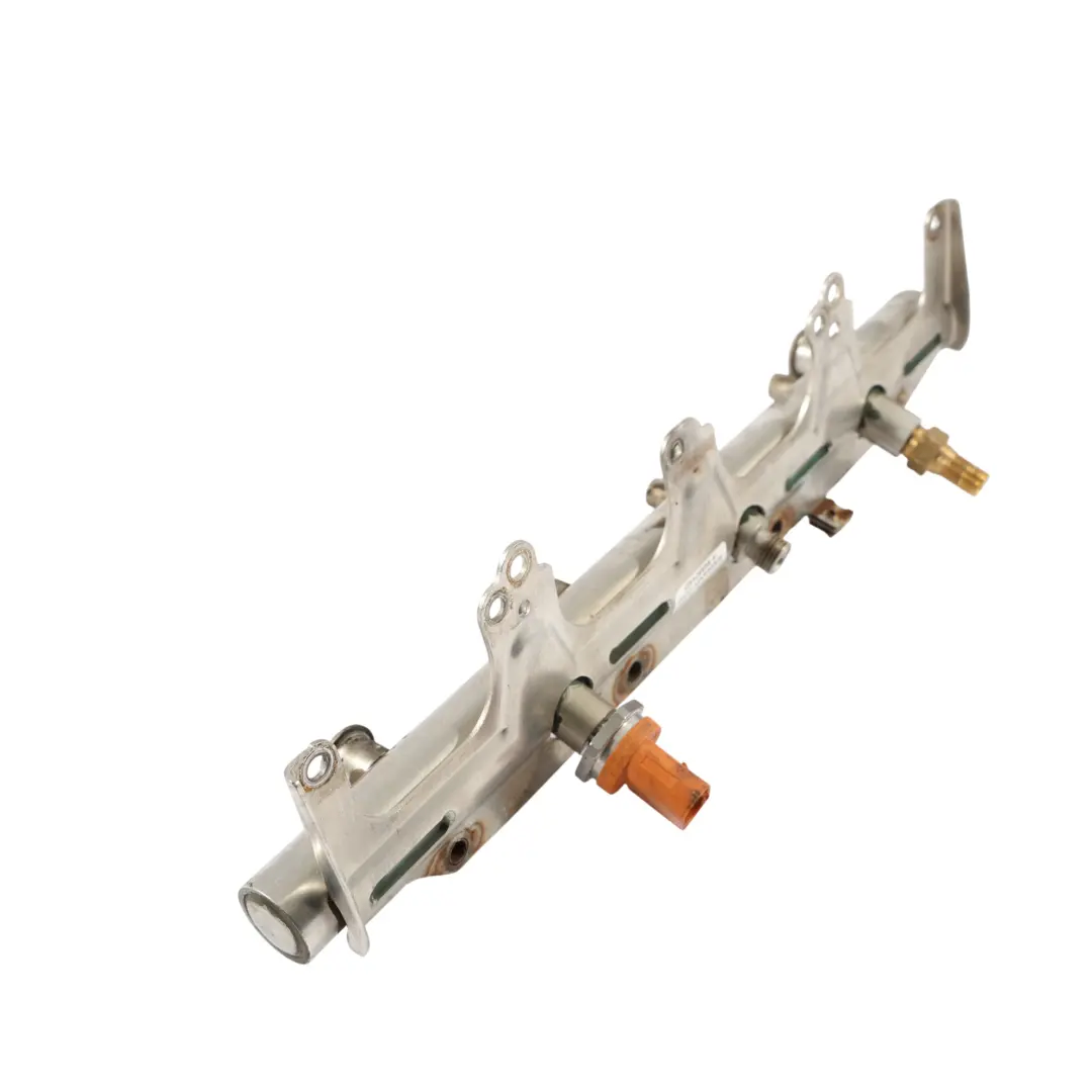 BWA Inyección Combustible Riel de Tira para VW Volkswagen Golf 5 2.0 TFSI con número de pieza 06F133317G VW Volkswagen Golf 5 2.0 TFSI BWA Inyección Combustible Riel de Tira - SKU 06F133317G-1 - Número de pieza 06F133317G