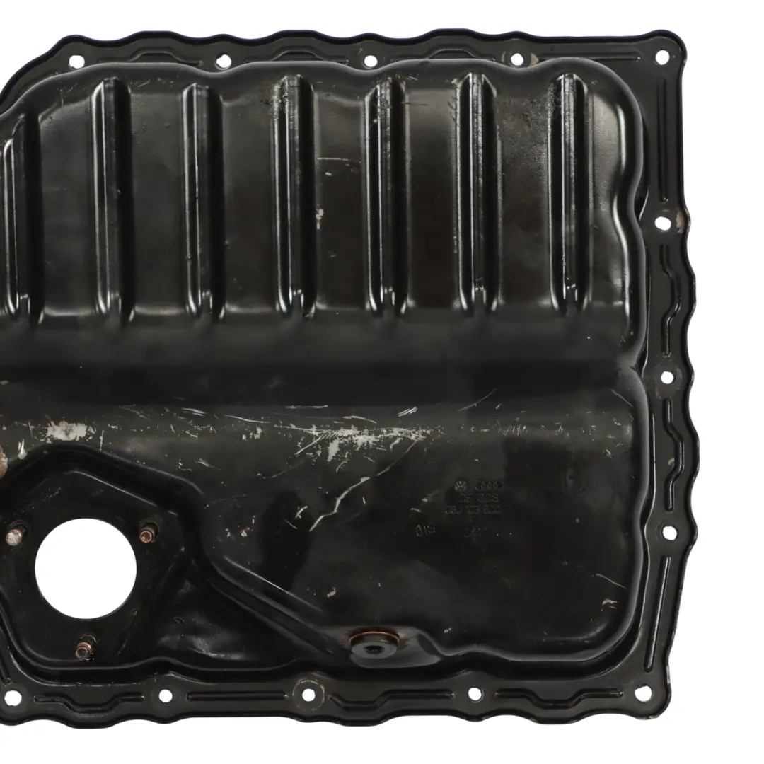 1Z Miska Olejowa Silnika 2.0 TFSI CCZA do Skoda Octavia RS o numerze 06J103600T Skoda Octavia RS 1Z Miska Olejowa Silnika 2.0 TFSI CCZA - SKU 06J103600T - Numer Części 06J103600T