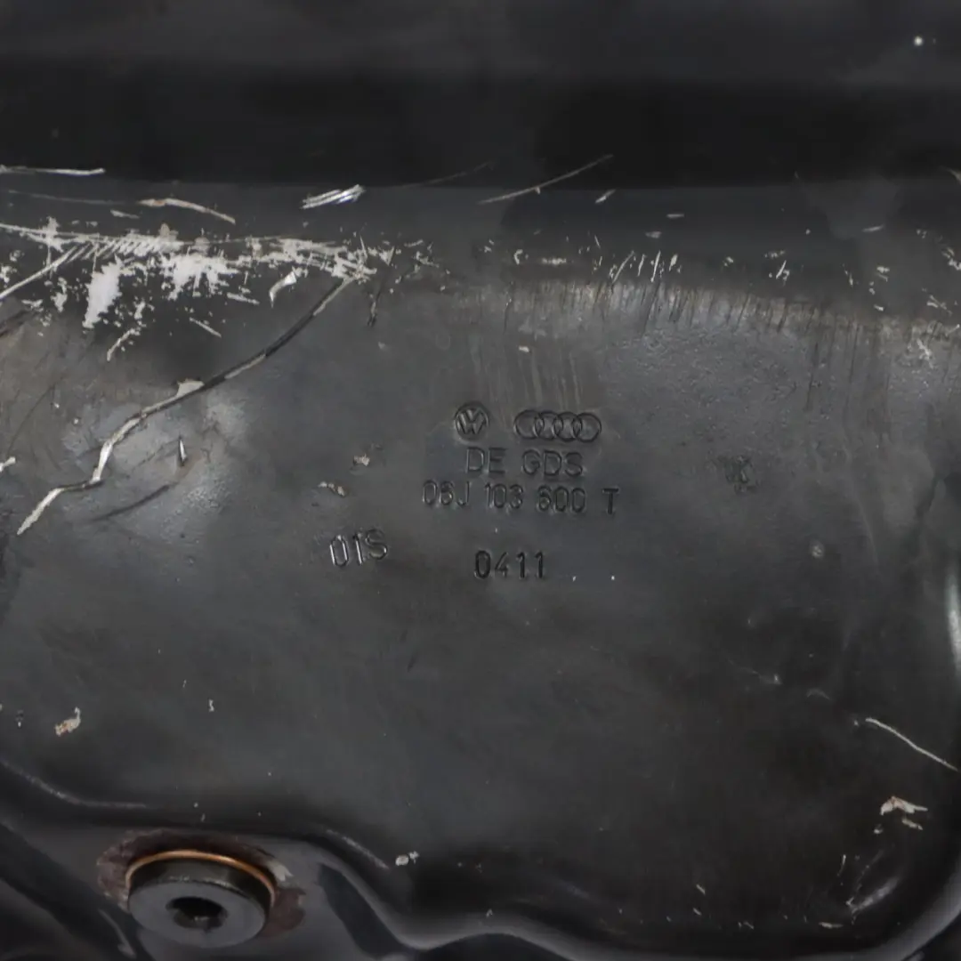 1Z Coppa Dell'Olio Motore Parte 2.0 TFSI CCZA per Skoda Octavia RS con numero di parte 06J103600T Skoda Octavia RS 1Z Coppa Dell'Olio Motore Parte 2.0 TFSI CCZA - SKU 06J103600T - Numero di parte 06J103600T