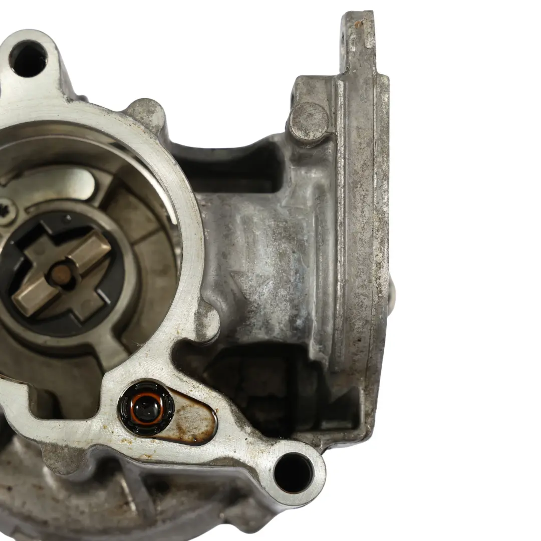 Skoda Octavia Mk2 1Z Audi A4 B8 Vacuum Pump 2.0 TFSI Petrol Engine - SKU 06J145100C - Part number 06J145100C