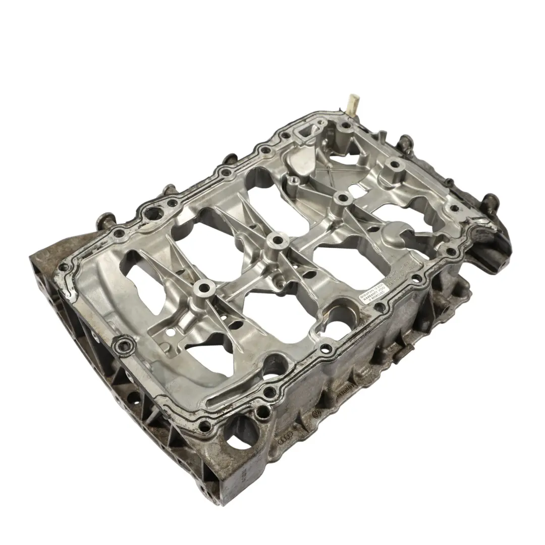 Benzina Motore Pompa Olio Parte Superiore per VW Volkswagen Polo GTI 6R con numero di parte 06K103603BM VW Volkswagen Polo GTI 6R Benzina Motore Pompa Olio Parte Superiore - SKU 06K103603BM - Numero di parte 06K103603BM