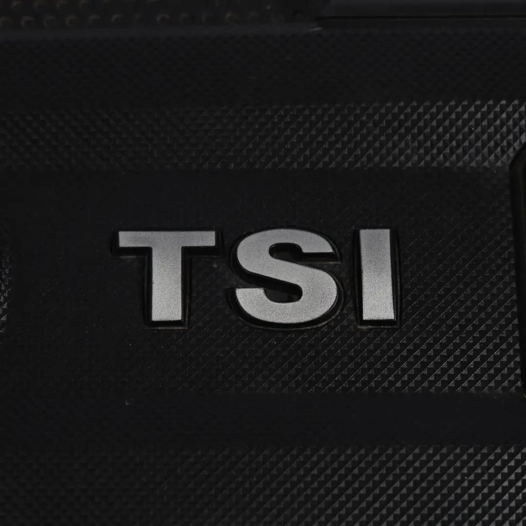 Volkswagen Golf Mk7 Tapa Superior Panel Embellecedor Motor 2.0 TSI - SKU 06K103925BN - Número de pieza 06K103925BN