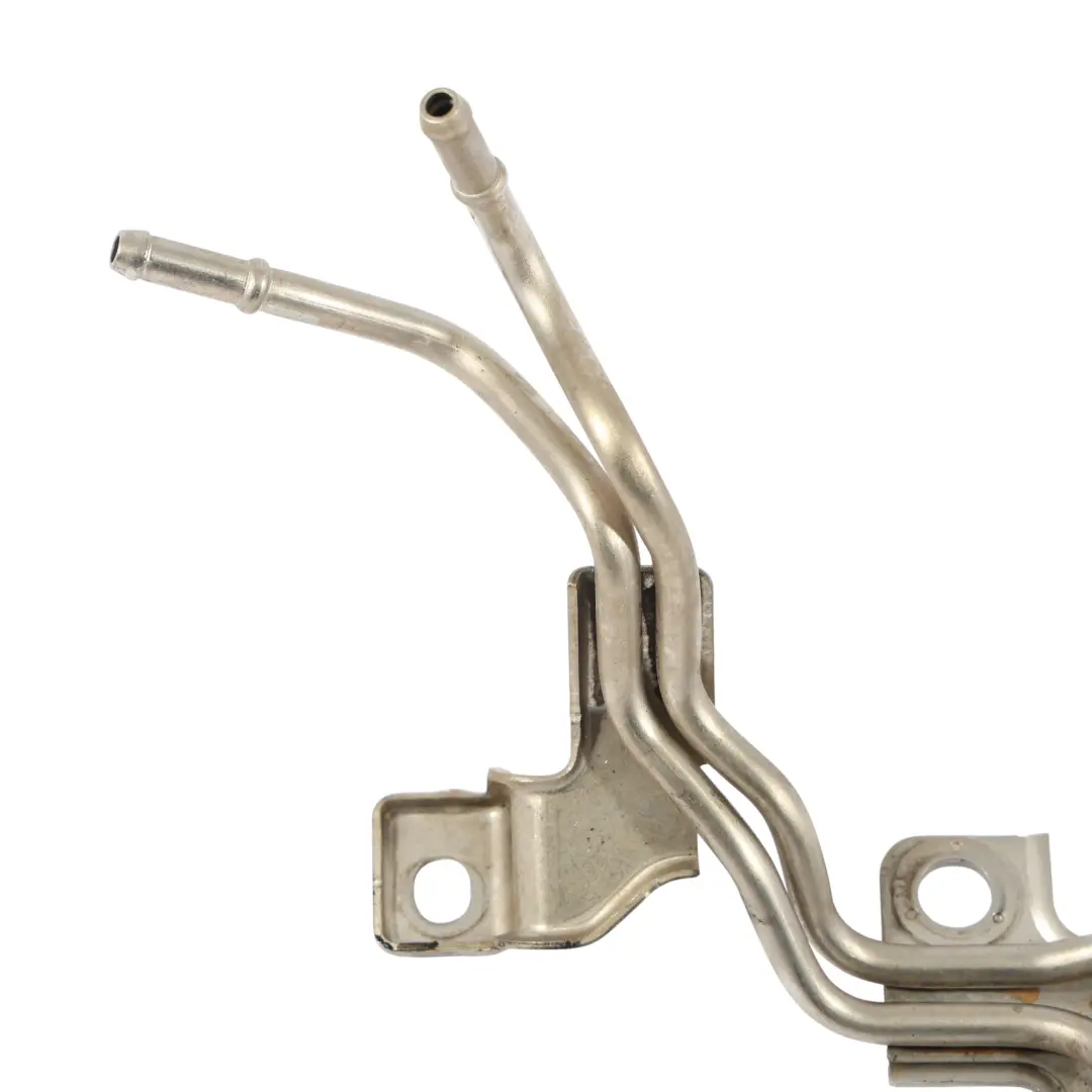 Soporte De Montaje Del Sensor De Presión Aire Refuerzo para Audi A3 S3 8V con número de pieza 06K131552 Audi A3 S3 8V Soporte De Montaje Del Sensor De Presión Aire Refuerzo - SKU 06K131552 - Número de pieza 06K131552