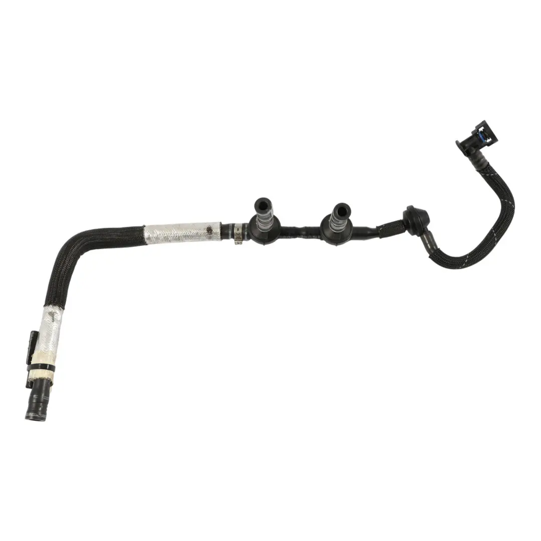 Tuyau De Reniflard D'Air Moteur 2.9 TFSI pour Audi RS4 B9 RS5 F5 à propos du numéro de pièce 06M133240BT Audi RS4 B9 RS5 F5 Tuyau De Reniflard D'Air Moteur 2.9 TFSI - SKU 06M133240BT - Numéro de pièce 06M133240BT