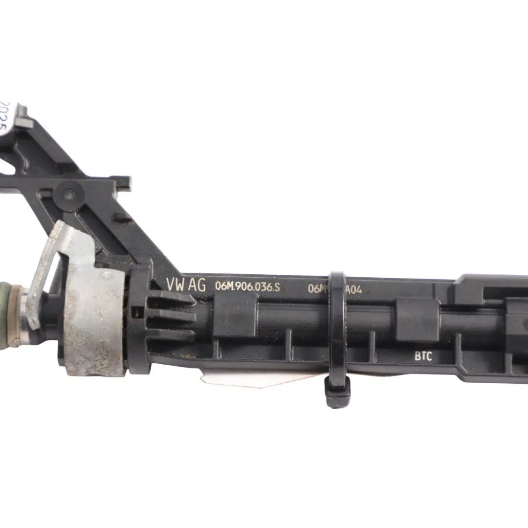 Injector 2.9 TFSI Petrol Engine to Audi RS5 F5 A8 D4 Fuel Injection with Part number 06M906036S Audi RS5 F5 A8 D4 Fuel Injection Injector 2.9 TFSI Petrol Engine - SKU 06M906036S - Part number 06M906036S