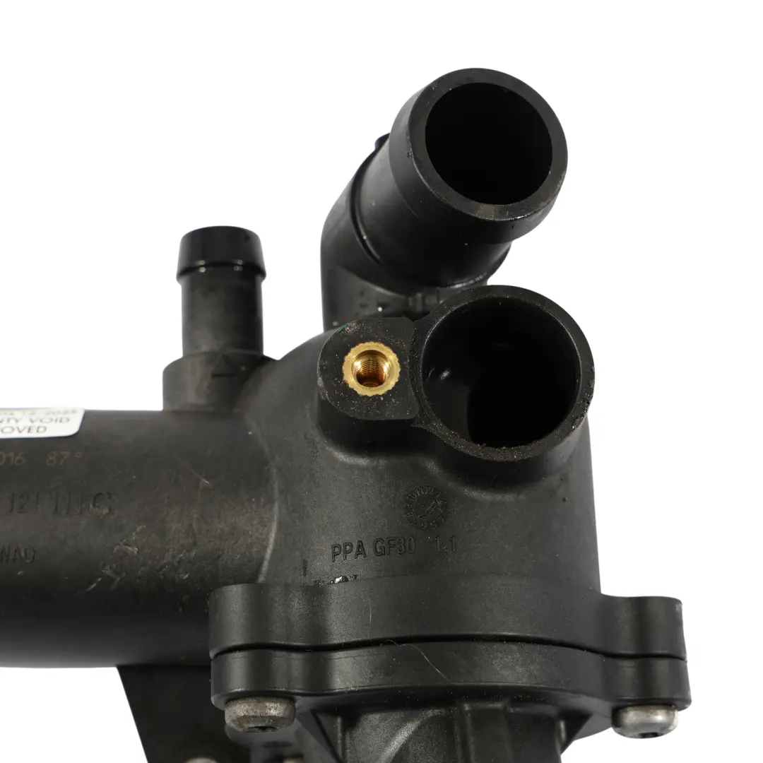 Audi RS3 8V Motore Termostato Alloggiamento 2.5 TFSI DAZA - SKU 07K121111C - Numero di parte 07K121111C