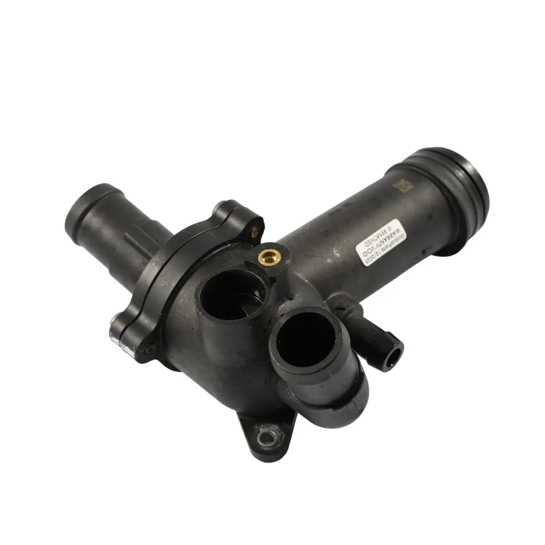 Audi RS3 8V Carcasa Termostato Refrigerante Motor 2.5 TFSI DAZA - SKU 07K121111C - Número de pieza 07K121111C