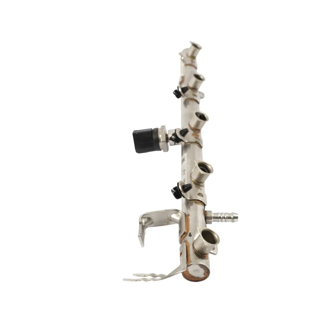 Audi RS3 8V Rampe D'Injection 2.5 TFSI Essence - SKU 07K133681B-1 - Numéro de pièce 07K133681B