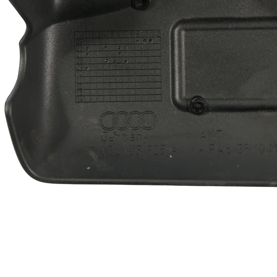 Cache-Moteur Avant pour Audi S8 D3 5.2 FSI V10 Quattro à propos du numéro de pièce 07L103925A Audi S8 D3 5.2 FSI V10 Quattro Cache-Moteur Avant - SKU 07L103925A-1 - Numéro de pièce 07L103925A