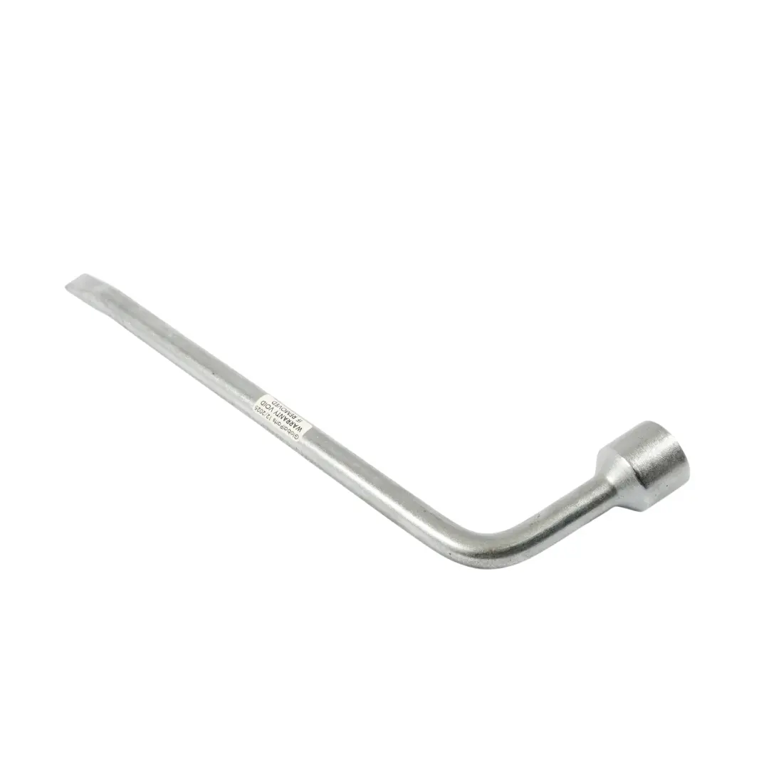 Toyota Yaris XP10 Kit Di Attrezzi Per Il Fissaggio Delle Ruote - SKU 0915005011 - Numero di parte 0915005011