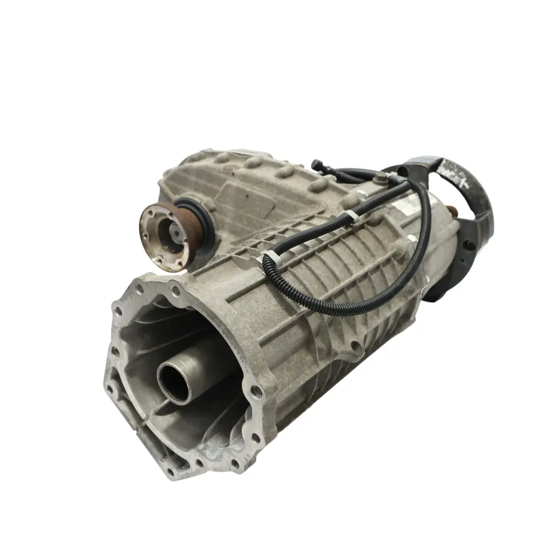 7L 3.0 TDI Skrzynia Rozdzielcza Reduktor 0AD341011G do Volkswagen Touareg o numerze 0AD341011L Volkswagen Touareg 7L 3.0 TDI Skrzynia Rozdzielcza Reduktor 0AD341011G - SKU 0AD341011L - Numer Części 0AD341011L