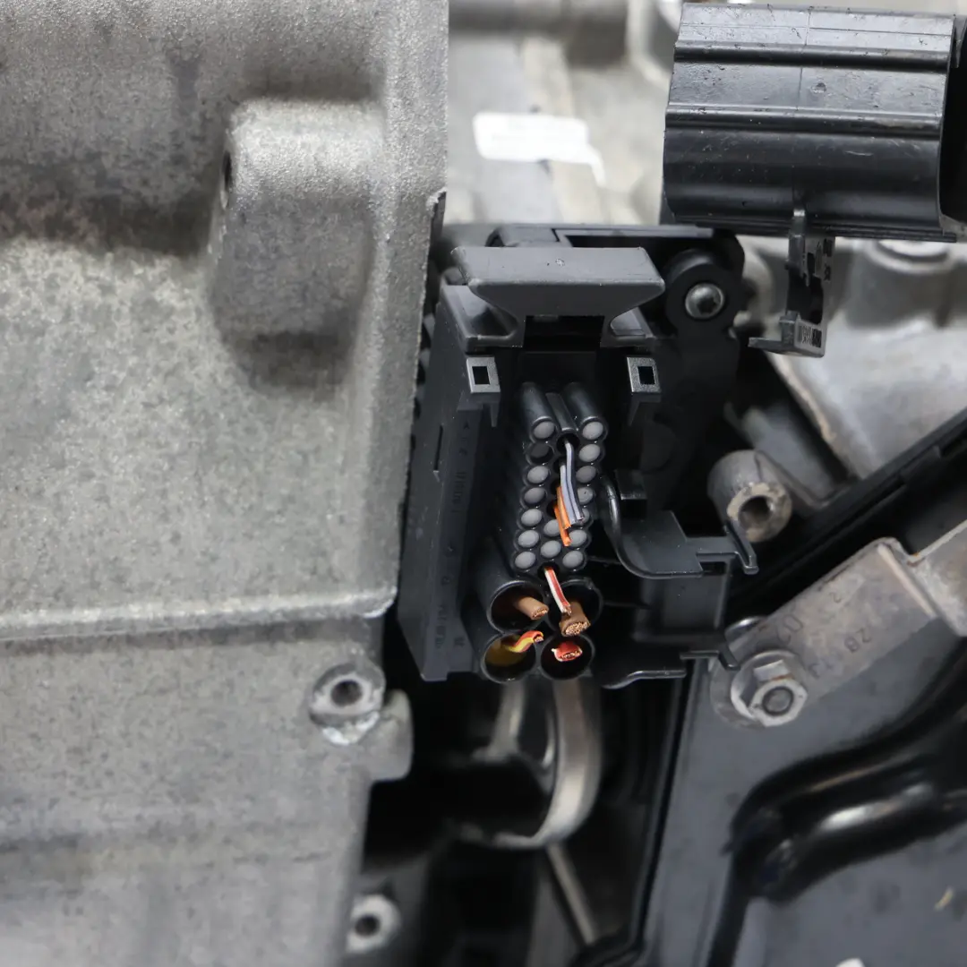 CTHC Automatik Getriebe PKU DSG GARANTIE für VW Touran 1T 1.4 TSI mit Teilenummer 0AM300058B VW Touran 1T 1.4 TSI CTHC Automatik Getriebe PKU DSG GARANTIE - SKU 0AM300058B - Teilenummer 0AM300058B