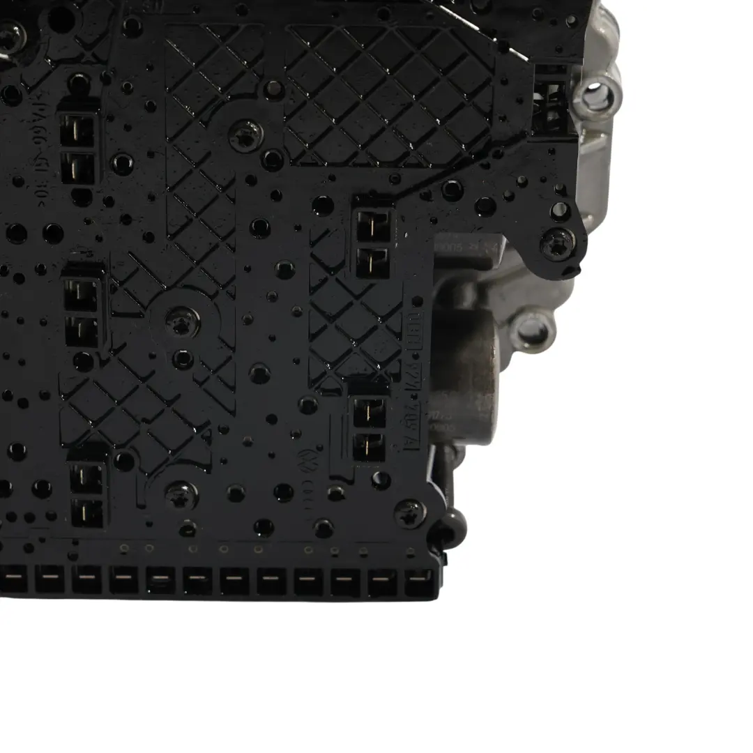 Mechatronika Sterownik Skrzyni Biegów DSG 0GC927711G 0260550109 do Audi RS3 8V o numerze 0BH325025P Audi RS3 8V Mechatronika Sterownik Skrzyni Biegów DSG 0GC927711G 0260550109 - SKU 0BH325025P - Numer Części 0BH325025P