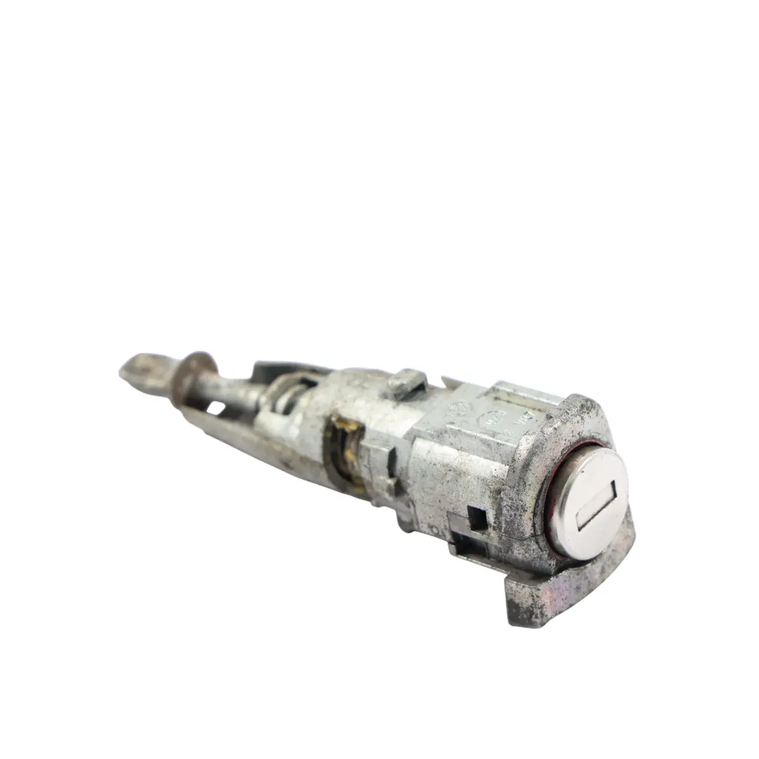 1P Front Door Lock Cylinder Right O/S Driver's Side to Seat Leon FR with Part number 107837168T Seat Leon FR 1P Front Door Lock Cylinder Right O/S Driver's Side - SKU RHD-107837168T - Part number 107837168T