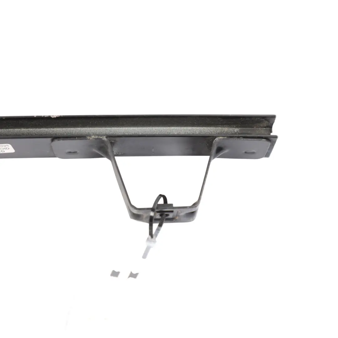 Canale Finestrino Porta Anteriore Sinistro BK21-V22299-AE per Ford Transit Custom con numero di parte 1838797 Ford Transit Custom Canale Finestrino Porta Anteriore Sinistro BK21-V22299-AE - SKU 1838797 - Numero di parte 1838797