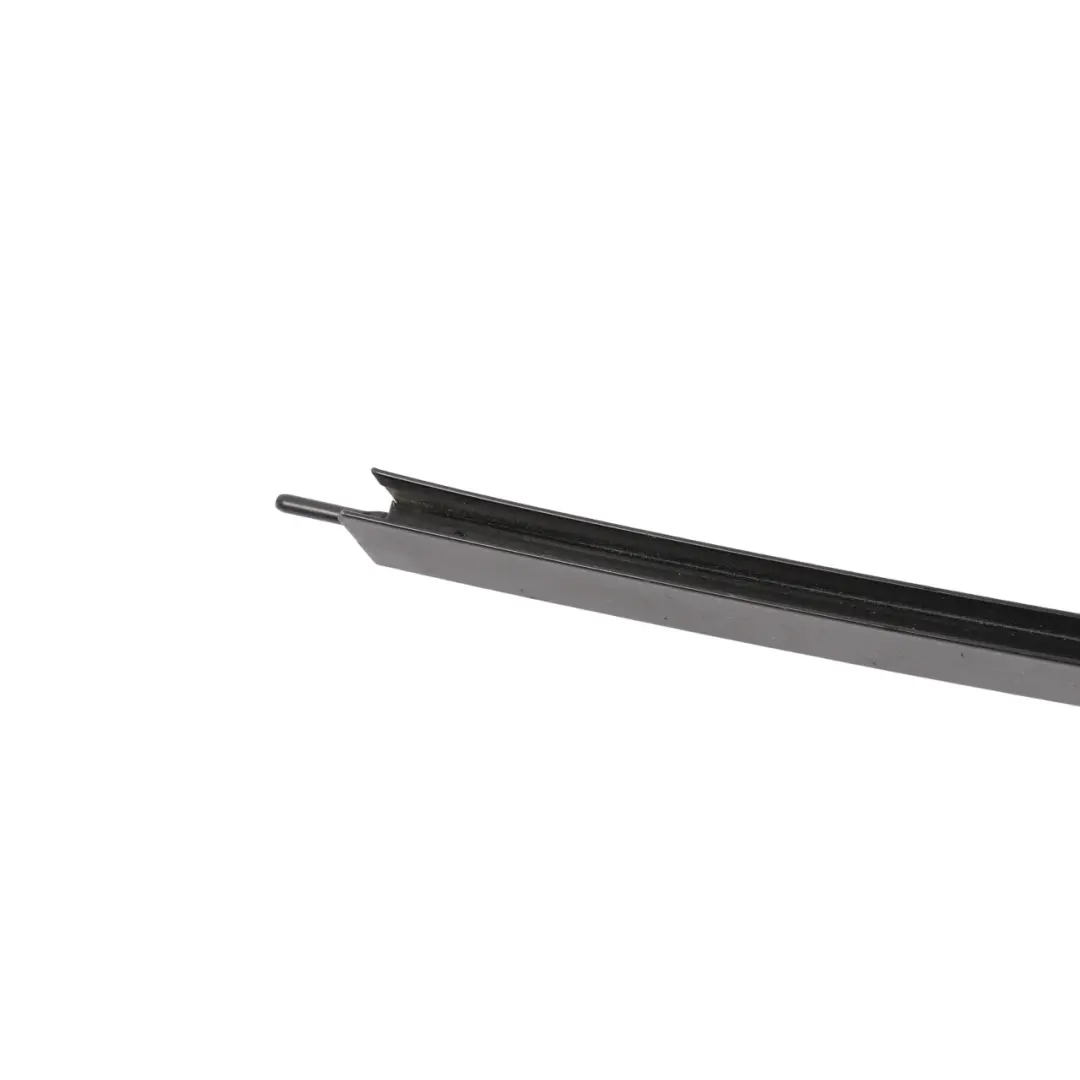 Canale Finestrino Porta Anteriore Sinistro BK21-V22299-AE per Ford Transit Custom con numero di parte 1838797 Ford Transit Custom Canale Finestrino Porta Anteriore Sinistro BK21-V22299-AE - SKU 1838797 - Numero di parte 1838797