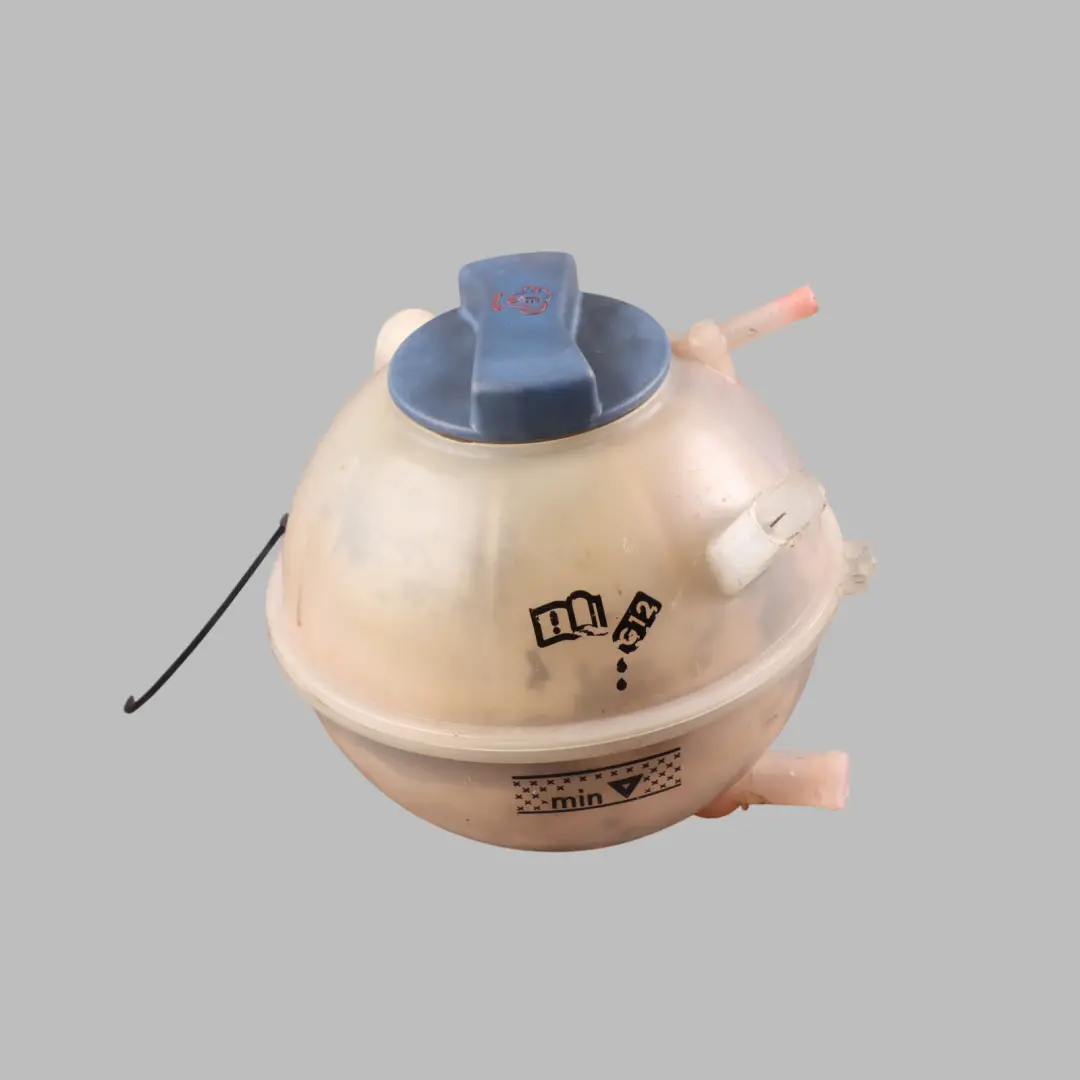 8N Tanque De Expansión Refrigerante Botella Reservorio Tapón para Audi TT con número de pieza 1J0121403B Audi TT 8N Tanque De Expansión Refrigerante Botella Reservorio Tapón - SKU 1J0121403B - Número de pieza 1J0121403B