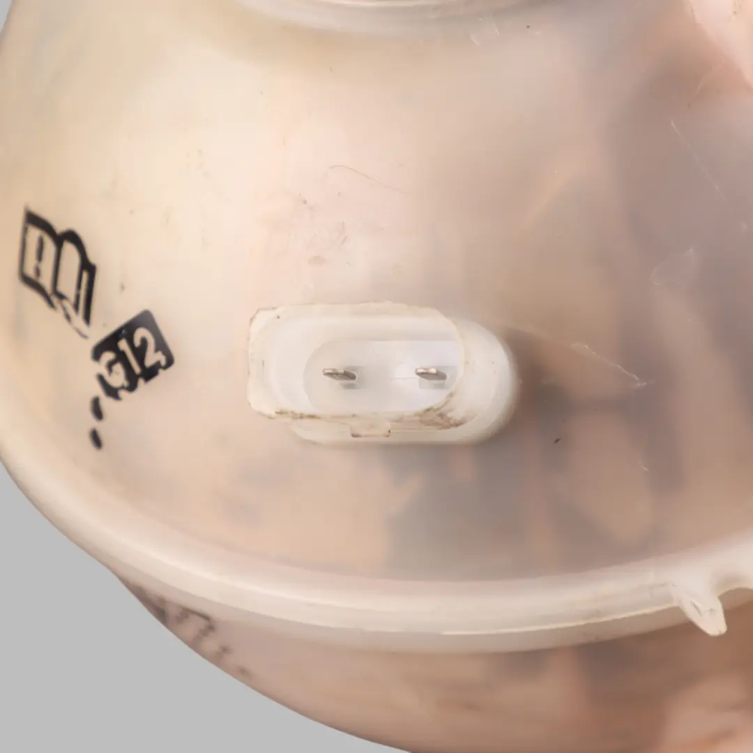 8N Serbatoio Espansione Liquido Bottiglia Serbatoio Tappo per Audi TT con numero di parte 1J0121403B Audi TT 8N Serbatoio Espansione Liquido Bottiglia Serbatoio Tappo - SKU 1J0121403B - Numero di parte 1J0121403B