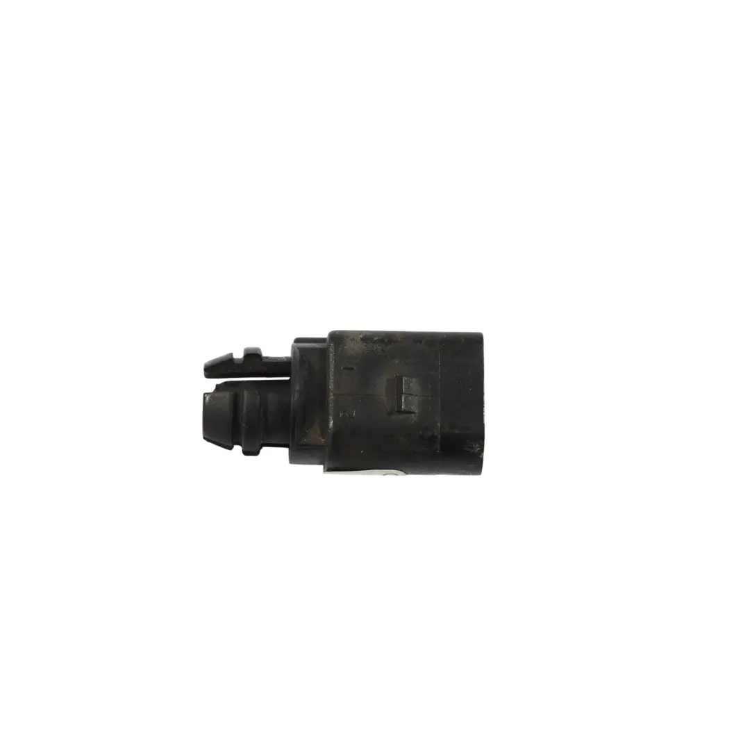 Mk5 Temperature Sensor Plug Socket Connector to Volkswagen VW Golf with Part number 1J0973702 Volkswagen VW Golf Mk5 Temperature Sensor Plug Socket Connector - SKU 1J0973702 - Part number 1J0973702