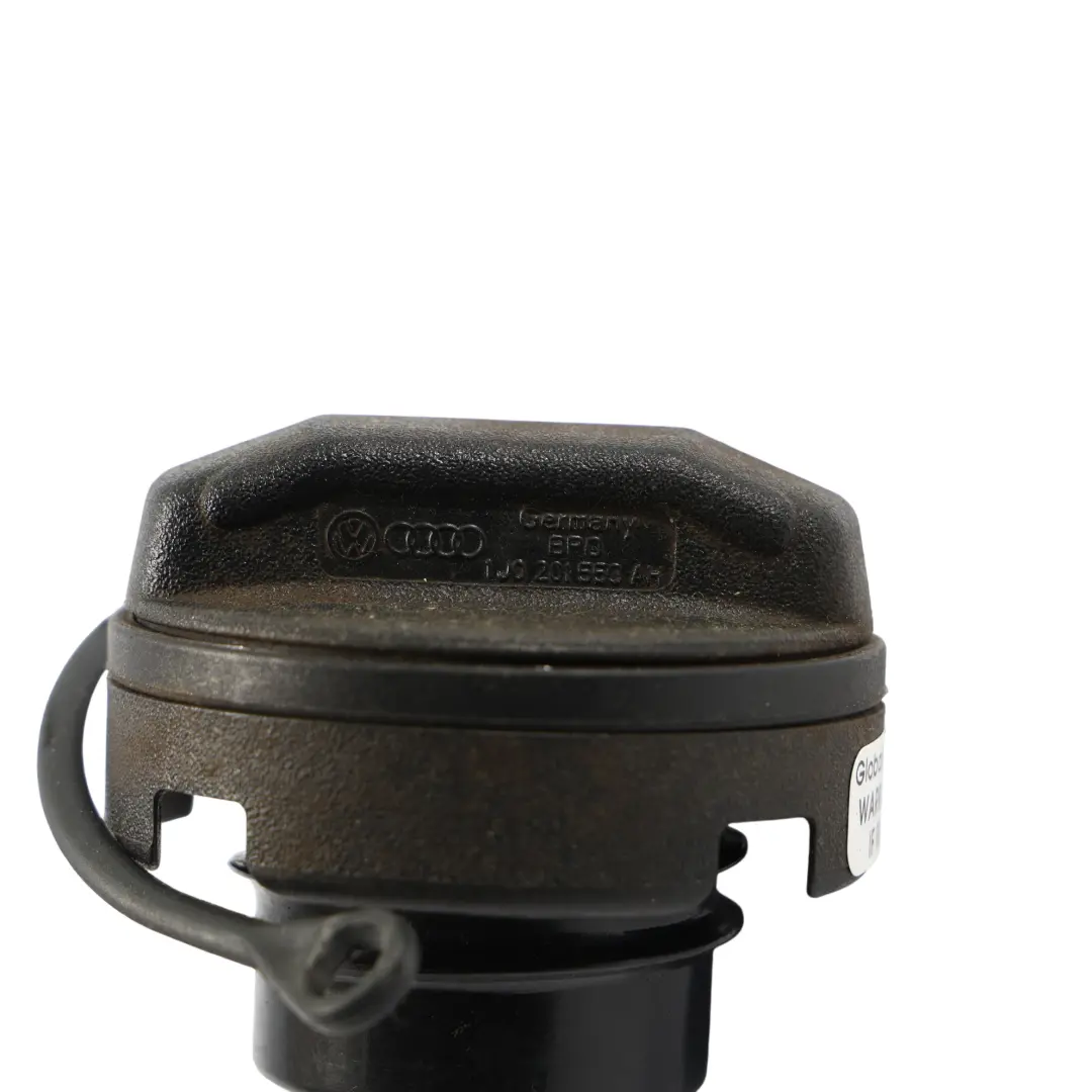 VW Audi Seat Skoda Fill Kraftstoffeinfüllstutzen Tankdeckel Benzin 1J0201553AH - SKU 1K0201550AF - Teilenummer 1K0201550AF