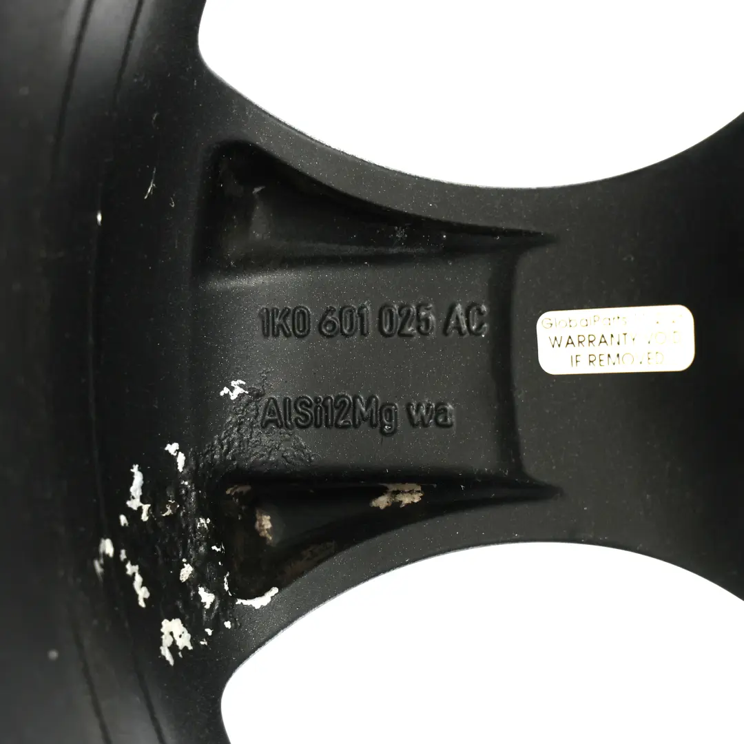 Mk5 GTI Graue Leichtmetallfelge 17" 7,5J ET:51 für VW Volkswagen Golf mit Teilenummer 1K0601025AC VW Volkswagen Golf Mk5 GTI Graue Leichtmetallfelge 17" 7,5J ET:51 - SKU 1K0601025AC-4 - Teilenummer 1K0601025AC